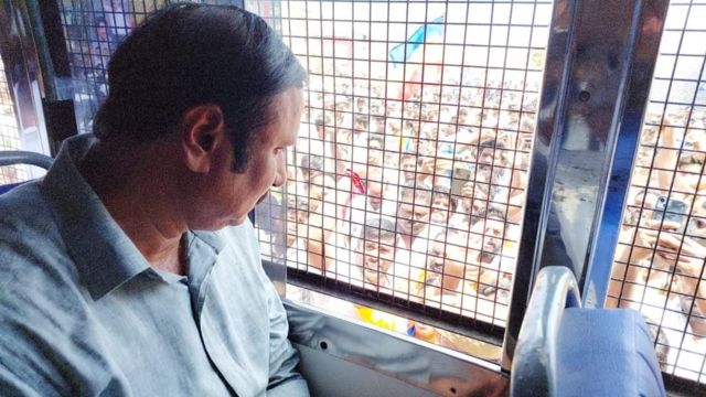 நெய்வேலியில் ராமதாஸ் கைது; வன்முறையில் ஈடுபட்ட பாமக தொண்டர்கள் - போலீஸ் துப்பாக்கிச்சூடு