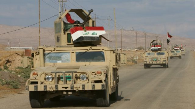 آلية عسكرية تابعة للجيش العراقي قرب الموصل
