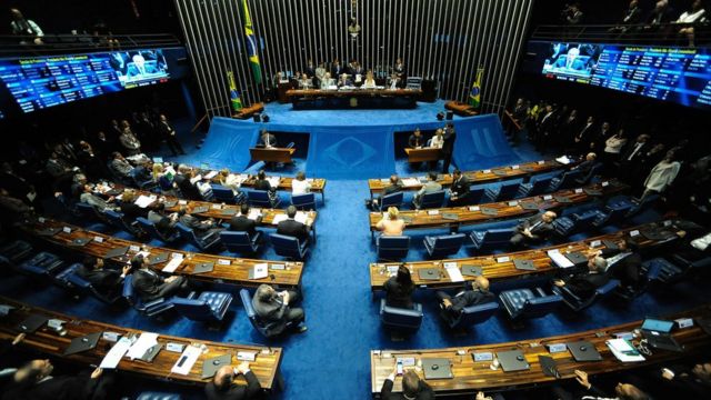 Senado brasileño