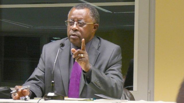 Uwari minisitiri w'ububanyi n'amahanga w'u Rwanda yatanze ikirego mu  Bufaransa - BBC News Gahuza