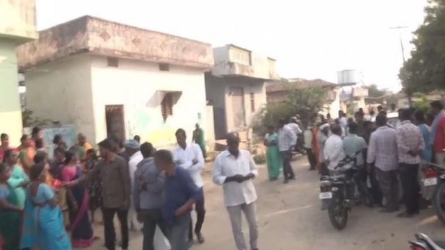 ஒரே குடும்பத்தை சேர்ந்த 6 பேர் கொலை