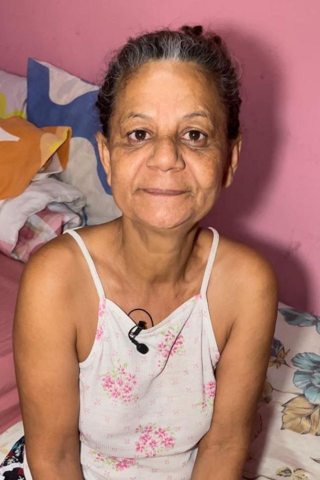 Rosinha em sua casa no Jd. Colombo