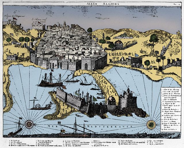 Mapa de Argel, la ciudad amurallada en la costa del Mediterráneo, África del Norte, de 1700. Uno de los hogares de los corsarios de Berbería.