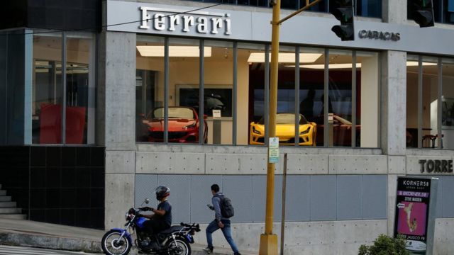 Venta de Ferraris en Caracas.