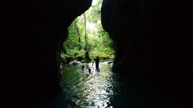 Caverna em Belize