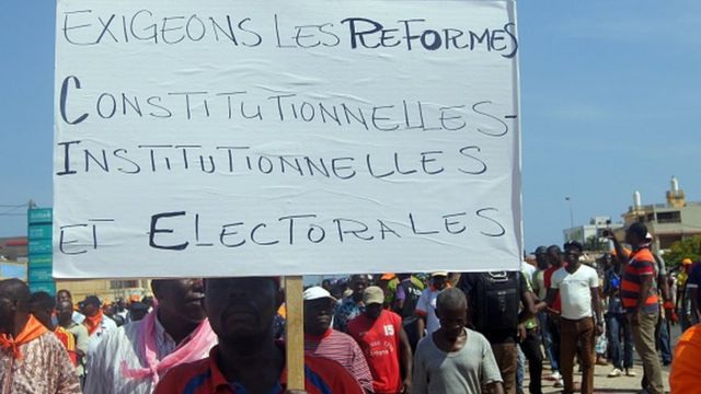 La semaine dernière, plusieurs militants de l'opposition ont manifesté à Lomé pour réclamer des réformes constitutionnelles, institutionnelles et électorales