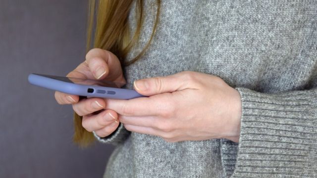 நமக்கே தெரியாமல் நம்மைக் கண்காணிக்கும் ஏர்டேக் சாதனம்