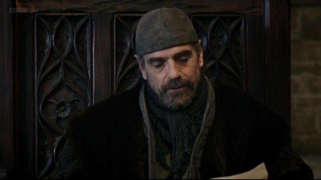 Джереми Айронс в роли Генриха IV в сериале Би-би-си "Напрасная королна"
