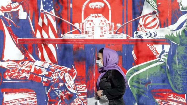 هدف آمریکا از احیای توافق برجام محدود کردن مجدد برنامه اتمی ایران است و هدف تهران رفع شدن تحریم‌های برون مرزی ایالات متحده.