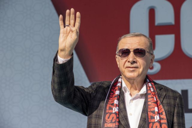 Erdoğan, marketlerin Tarım Kredi Kooperatifleri fiyatlarına uyumlanmasını bekliyor