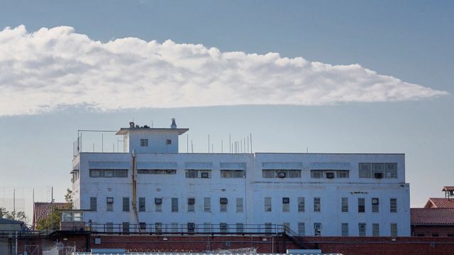 Gereza ya Texas State Penitentiary iri i Huntsville, aho icyumba cyo gutangiramo igihano cy'urupfu kiri muri iyi leta