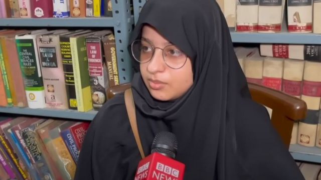 "அவர்கள் எங்கள் குடும்பத்தை உடைத்துவிட்டார்கள்" - முகமது ஜாவேதின் மகள் சுமையா