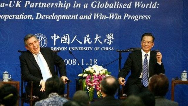 2008年，英国首相布朗与中国总理温家宝