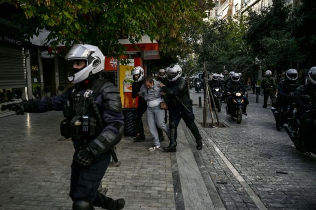 Yunanistan polisi 