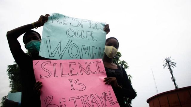 Women protest against recent rape mata wey dey happun for di kontrr for Benin state, Nigeria