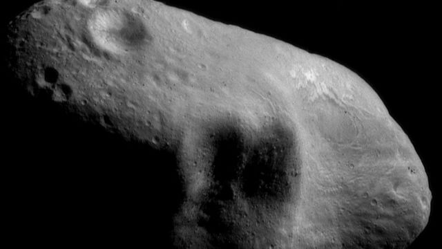 De acuerdo a la NASA, casi todos los asteroides cercanos a la Tierra con un tamaño similar o mayor ya han sido descubiertos, rastreados y catalogados.