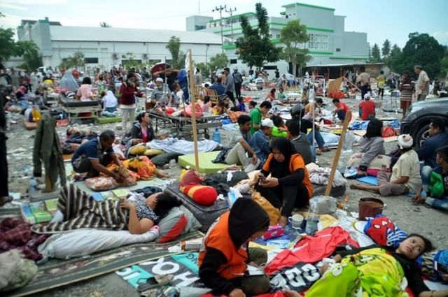 इंडोनेशिया में भूकंप: पालू शहर में भारी तबाही, 384 की मौत - BBC News हिंदी