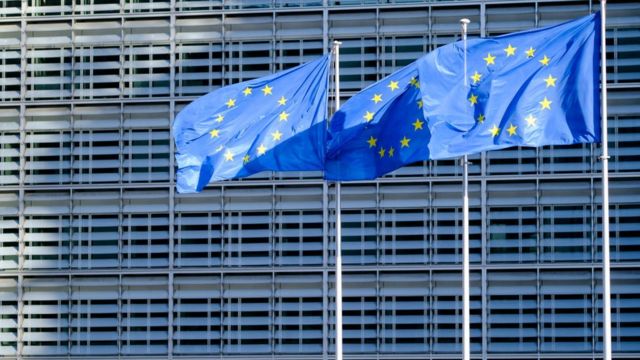 ஐரோப்பிய ஒன்றியக் கொடி.