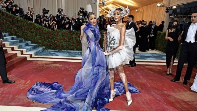 Met Gala 2022 pictures: Celebs looks for 'Gilded glamour' theme Met Gala in  New York - BBC News Pidgin