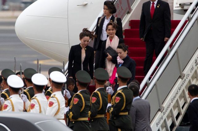緬甸領導人昂山素季抵達北京。
