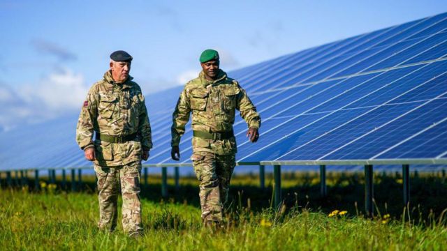 İngiliz ordusunun 2021'de başlattığı Prometheus güneş enerjisi projesi.