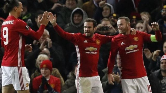 Zlatan Ibrahimovic ne ya taimaka wa Rooney ya zura kwallon
