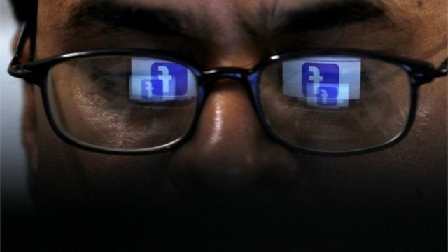 فيسبوك اعترفت أنها "عن غير قصد" حمّلت اتصالات البريد الإلكتروني لما يزيد عن 1.5 مليون مستخدم دون الحصول على موافقة بذلك