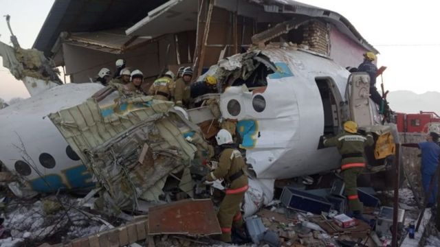 літак, казахстан, авіакатастрофа