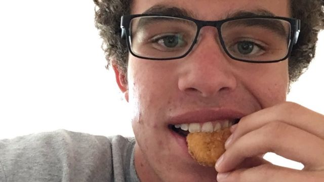 Cómo la petición de un joven para recibir nuggets de pollo gratis se  convirtió en el tuit más compartido de la historia - BBC News Mundo