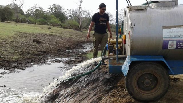 පිපාසයට දිය දෝතක්