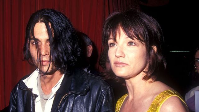 Johnny Depp y Ellen Barkin en 1994