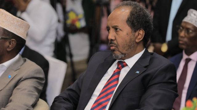 Madaxweynihii hore ee Soomaaliya, Xasan Sheekh Maxamuud
