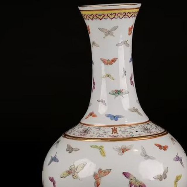 Vas China yang ditemukan di rumah Ramsgate.