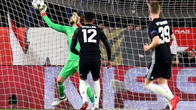 David de Gea ya kade wani hari da 'yan Sevilla suka kai wa Man United