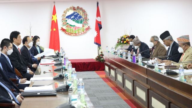 चिनियाँ नेता र प्रधानमन्त्री देउवाबीचको भेटवार्ता