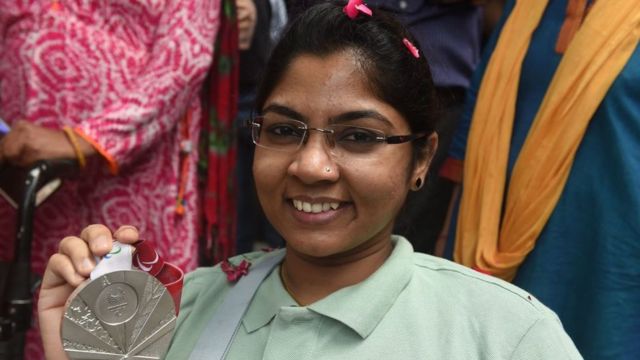 மாற்றுத்திறனாளி பெண் வீராங்கனை