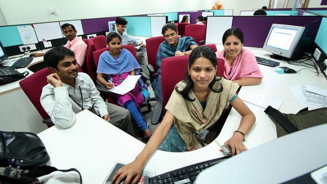 தொழிலாளர்கள்