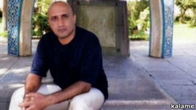 ستار بهشتی در آخرین روزهای زندگی خود در زندان، در نامه‌ای نوشته بود که «با مشت و لگد، بسته شدن به میز و ضربه‌های لگد به سر» بازجویی شده است