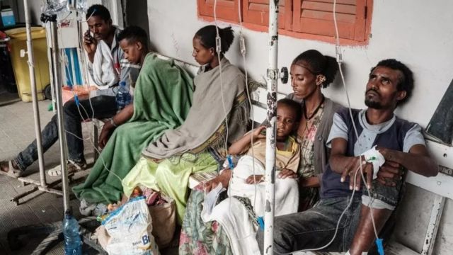 Patients dans un hôpital.