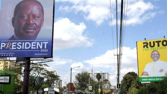 Affiches de candidats au Kenya