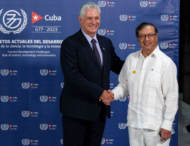 Colombian President Gustavo Petro with Miguel Díaz-Canel. 