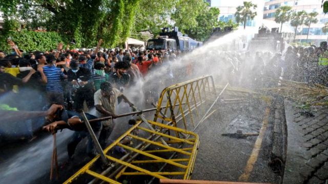 இலங்கை பொருளாதார நெருக்கடி