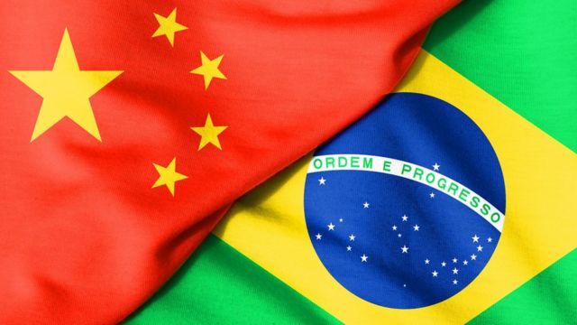 Bandeiras da China e do Brasil