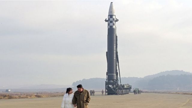 Kim Jong-un and daughter visiting the Hwasong-17 launch site