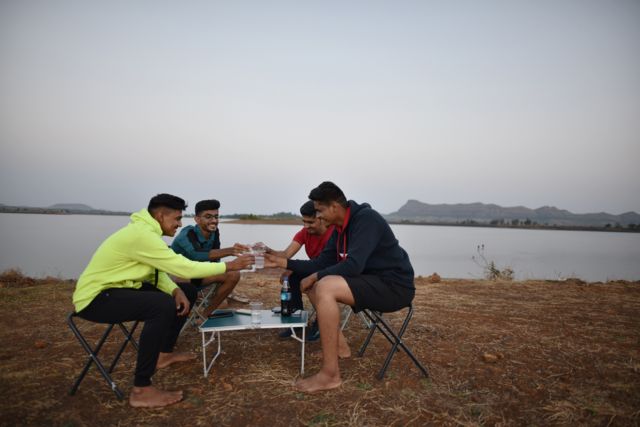 நண்பர்கள் - நட்புறவு