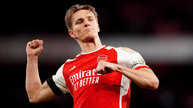 Martin Odegaard celebrates an Arsenal victory