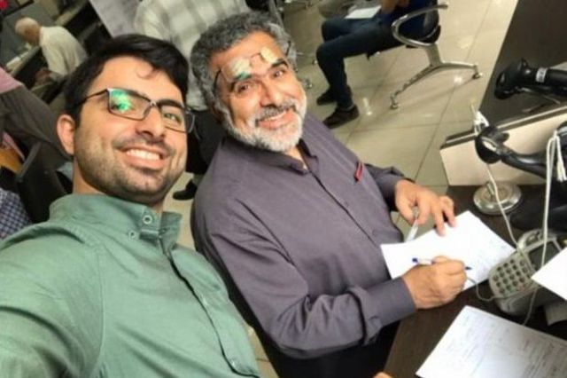 جواد و حسین شمقدری در چپ تصویر