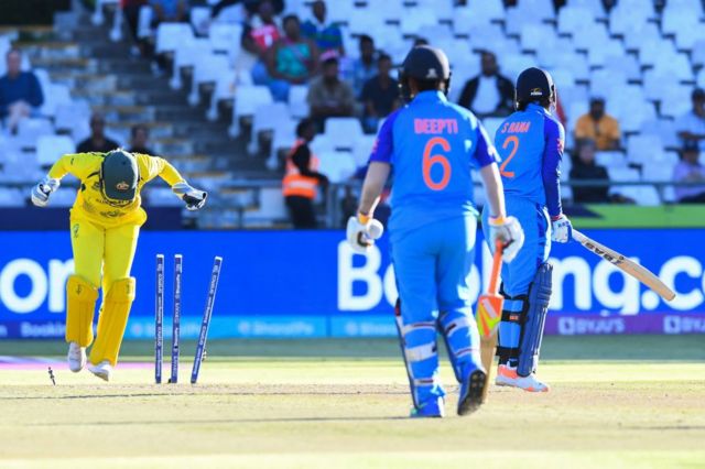 அங்குல இடைவெளியில் பறிபோன இந்திய அணியின் வெற்றி