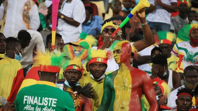 Les supporters du Mali au CHAN au Cameroun
