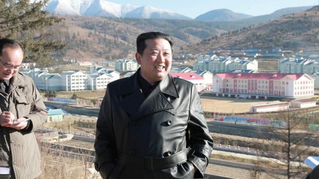 زعيم كوريا الشمالية كيم جونغ أون يزور مدينة سامجيون، كوريا الشمالية